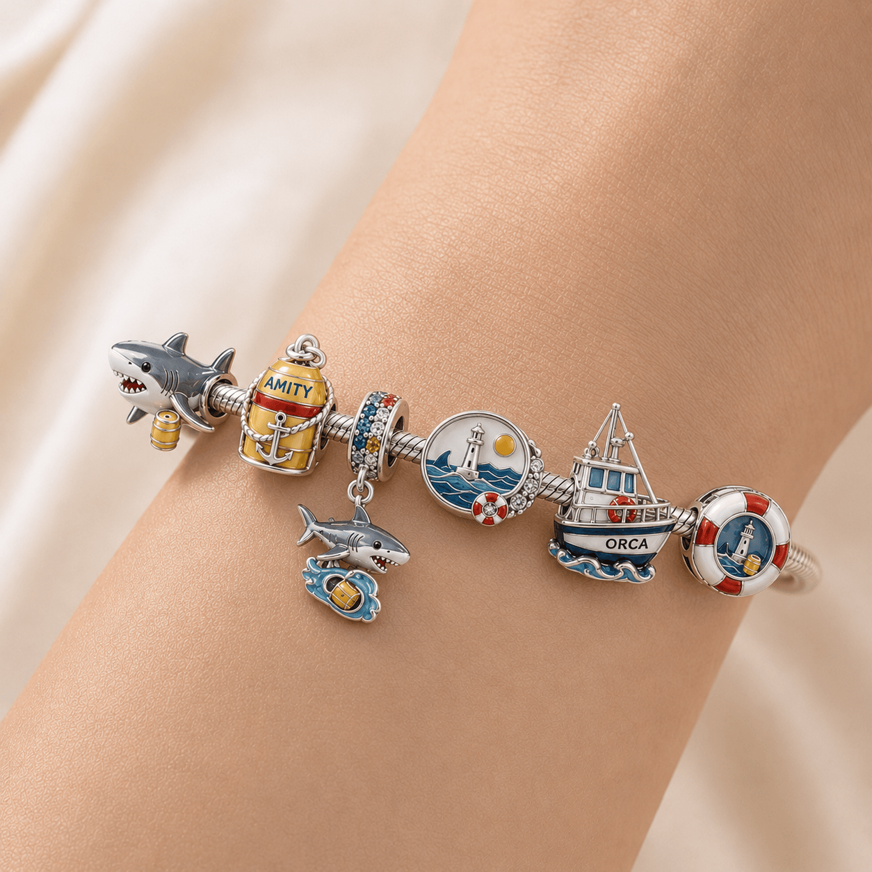 JAWS Silver Charm Bracelet Set HQH